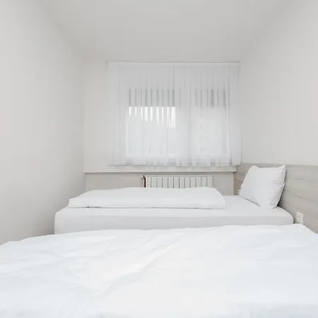 Apartment Lelas *