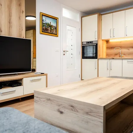 Apartmán Lelas - Free Parking Sarajevo