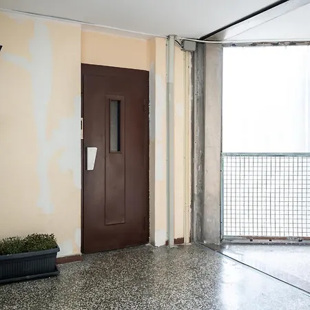 Lelas Apartment *