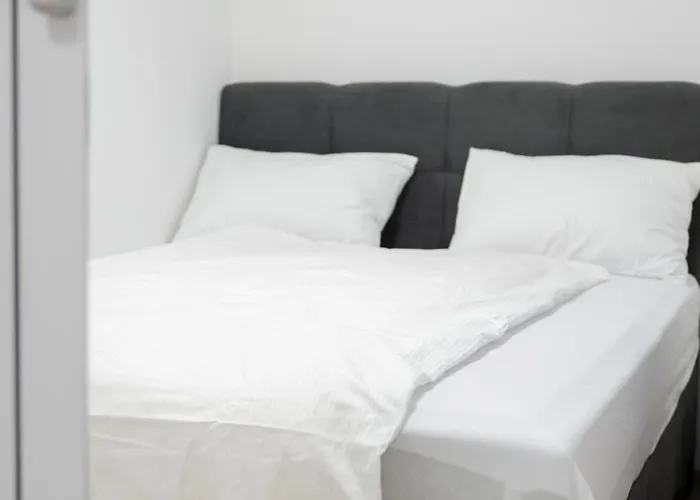 Lelas - Free Parking Apartamento