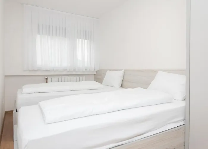 Lelas - Free Parking Sarajevo